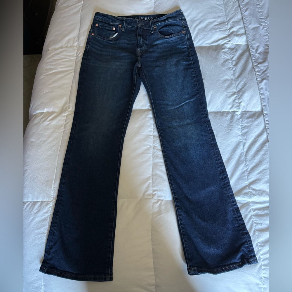 American Eagle Men’s AirFlex+ Slim
Bootcut Jean